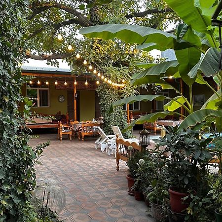 טשקנט Green Yard Boutique Guesthouse מראה חיצוני תמונה