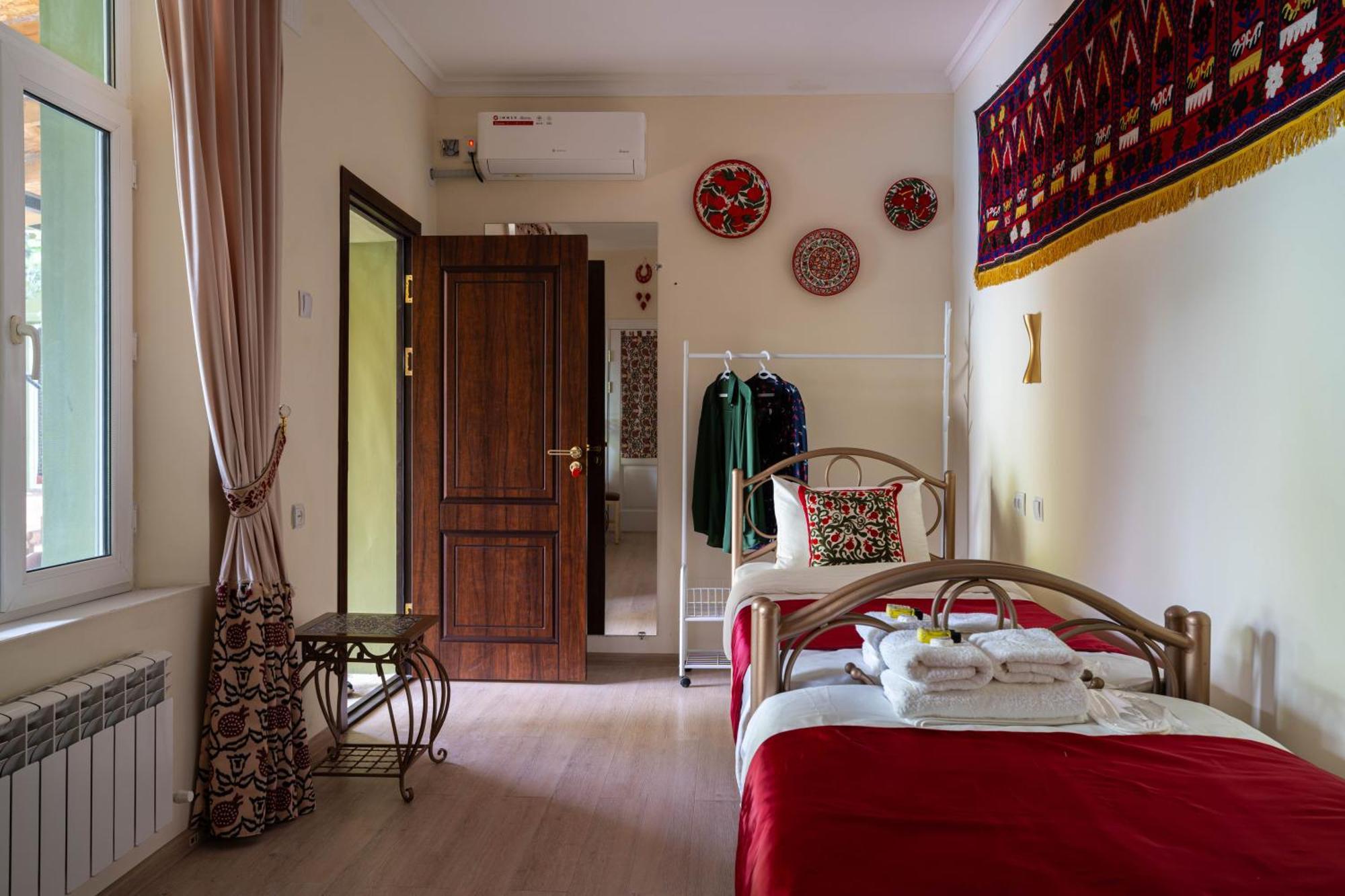 טשקנט Green Yard Boutique Guesthouse מראה חיצוני תמונה
