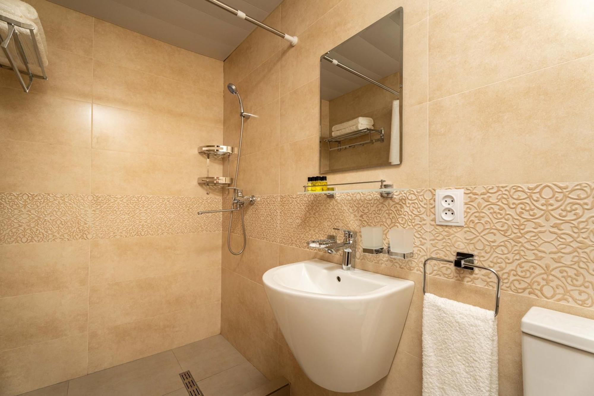 טשקנט Green Yard Boutique Guesthouse מראה חיצוני תמונה
